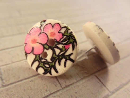 Preview: bunte Blumen Holzknopf Ohrstecker Natur Button